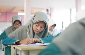 Osterreich beschliesst weitreichendes Kopftuchverbot