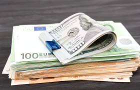 Dollar-Verlust beschleunigt Kapitalabfluss nach Europa