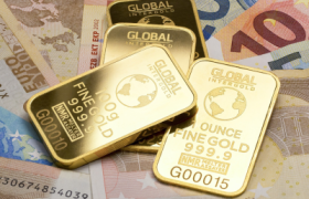 Gold steigt nach US-Zollstreit auf Wochenhoch