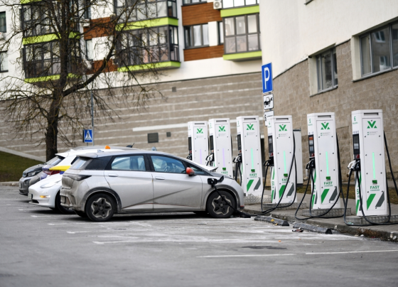 Staatliche Kaufpramie soll Elektromobilitat neu beleben
