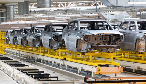 Stellantis-Schock reisst Autoaktien europaweit mit